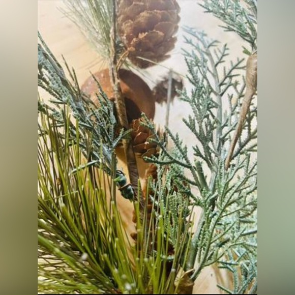 *Icy Pine & Rusty Bell Branch - Picture 4 of 10